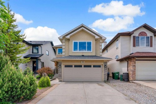 28 Cranwell Crescent Se, Calgary, AB 