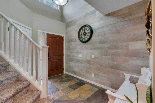 28 Cranwell Crescent Se, Calgary, AB 