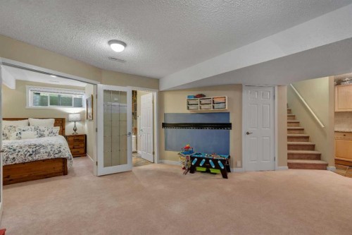 28 Cranwell Crescent Se, Calgary, AB 