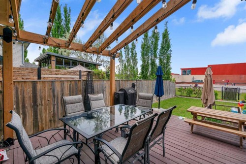 28 Cranwell Crescent Se, Calgary, AB 