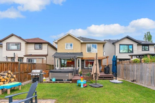28 Cranwell Crescent Se, Calgary, AB 