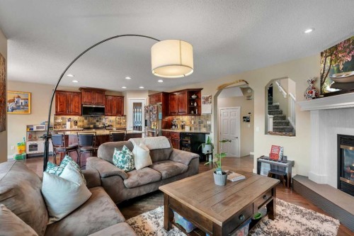 28 Cranwell Crescent Se, Calgary, AB 