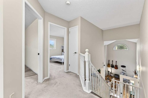 115 Woodpark Terrace Sw, Calgary, AB 