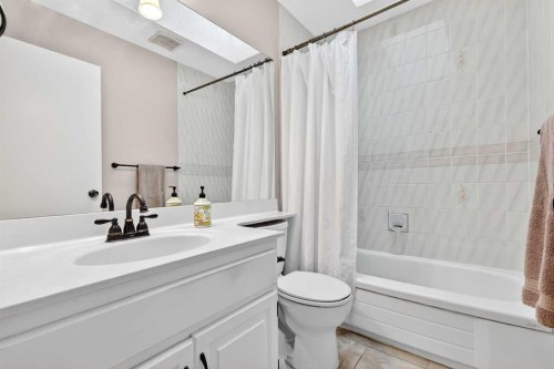 115 Woodpark Terrace Sw, Calgary, AB 
