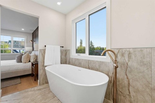 224 18A Street Nw, Calgary, AB 