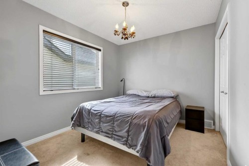32 Everglen Grove Sw, Calgary, AB 