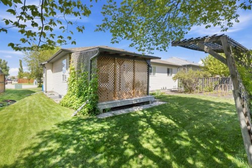31 Sierra Road, Olds, AB 
