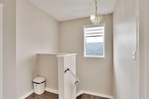 67 Somervale Drive Sw, Calgary, AB - Indoor Photo Showing Other Room