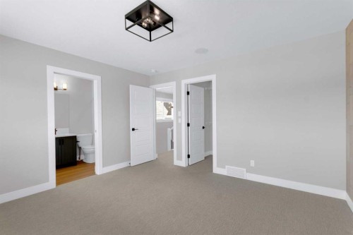 86 Magnolia Street Se, Calgary, AB 