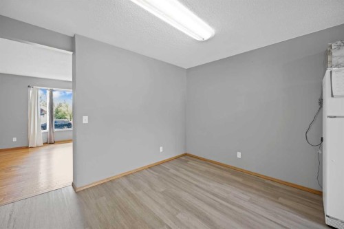56 Templeridge Crescent Ne, Calgary, AB 