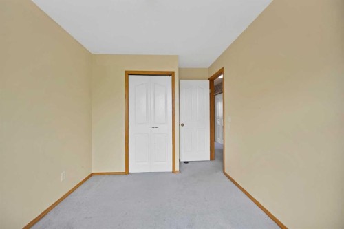 56 Templeridge Crescent Ne, Calgary, AB 