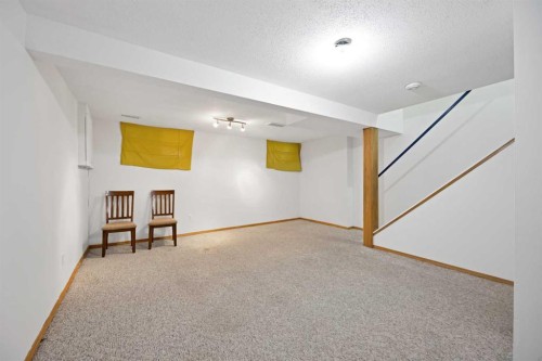 56 Templeridge Crescent Ne, Calgary, AB 