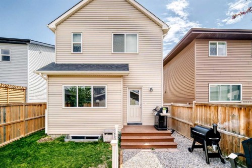 10 Reunion Grove Nw, Airdrie, AB - Outdoor With Exterior
