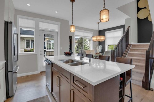219 Wentworth Row Sw, Calgary, AB 