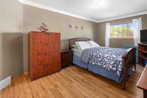 69 Applemont Place Se, Calgary, AB 