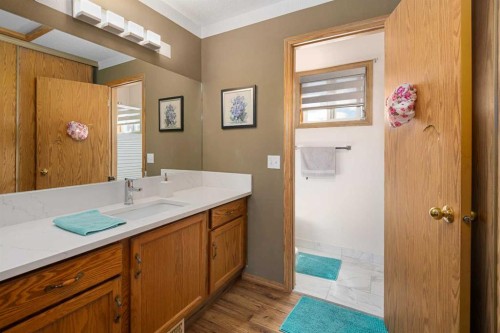 69 Applemont Place Se, Calgary, AB 