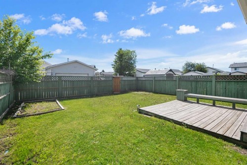 69 Applemont Place Se, Calgary, AB 