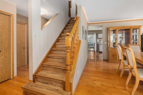 69 Applemont Place Se, Calgary, AB 