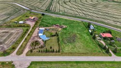 242041 Township Road 262 Rural Wheatland County, AB T1P 0L6