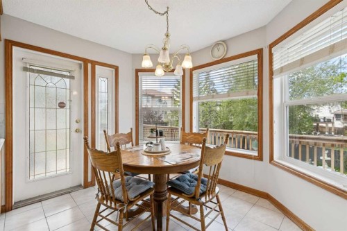733 Edgebank Place Nw, Calgary, AB 