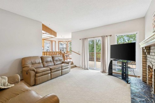 733 Edgebank Place Nw, Calgary, AB 