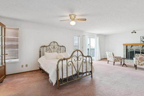 733 Edgebank Place Nw, Calgary, AB 
