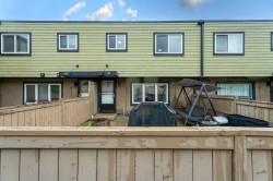 101-3809 45 Street SW Calgary, AB T3E 3H4