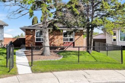 173 Margate Close NE Calgary, AB T2A 3E5