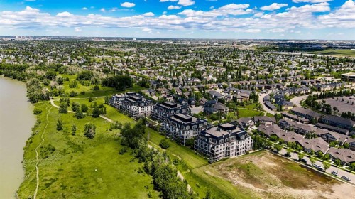 104-221 Quarry Way Se, Calgary, AB 