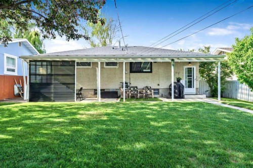 323 84 Avenue Se, Calgary, AB 