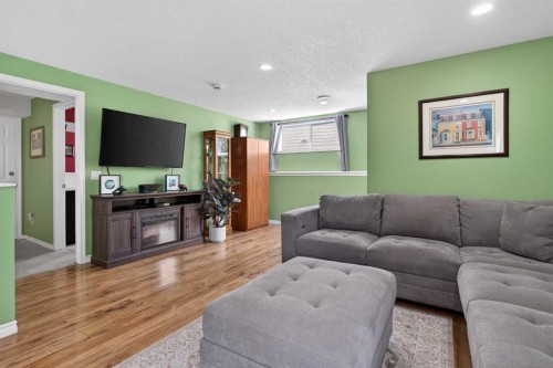 129 Evansbrooke Park Nw, Calgary, AB 