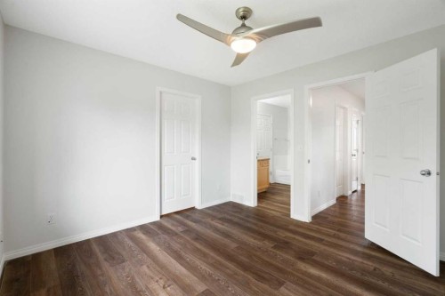 112 Royal Oak Gardens Nw, Calgary, AB 