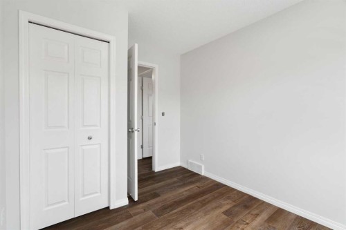 112 Royal Oak Gardens Nw, Calgary, AB 