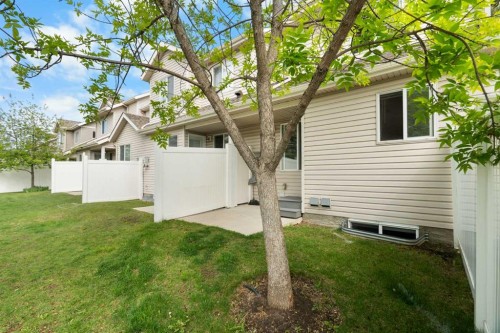 112 Royal Oak Gardens Nw, Calgary, AB 
