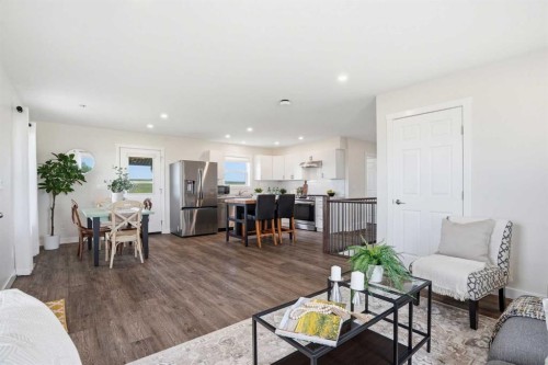 16-30480 Range Road 12, Rural Mountain View County, AB - Indoor Photo Showing Living Room