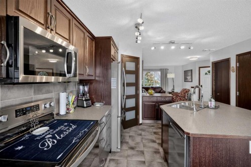 123 Silverado Plains Circle Sw, Calgary, AB 