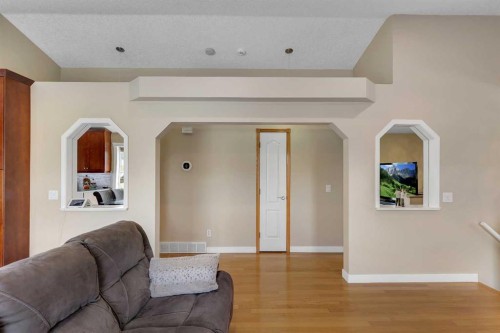 16371 Somercrest Street Sw, Calgary, AB - Indoor