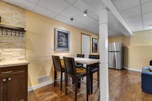 16371 Somercrest Street Sw, Calgary, AB - Indoor