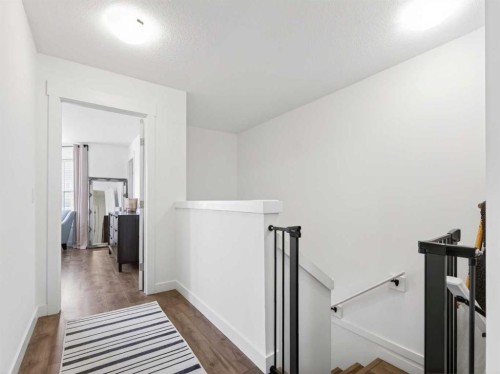 456 Rainbow Falls Drive, Chestermere, AB 