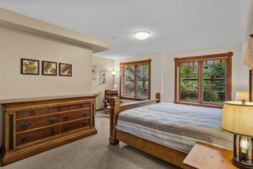 120-150 Crossbow Place, Canmore, AB 
