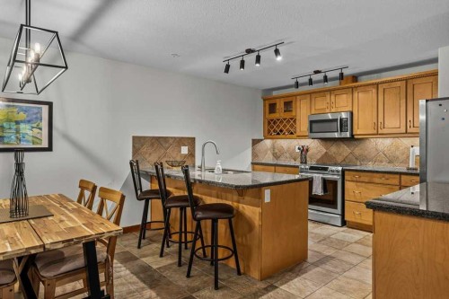 120-150 Crossbow Place, Canmore, AB 