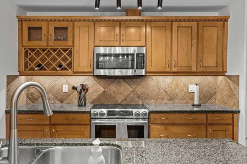 120-150 Crossbow Place, Canmore, AB 