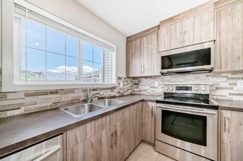 310 Legacy Village Way Se, Calgary, AB 