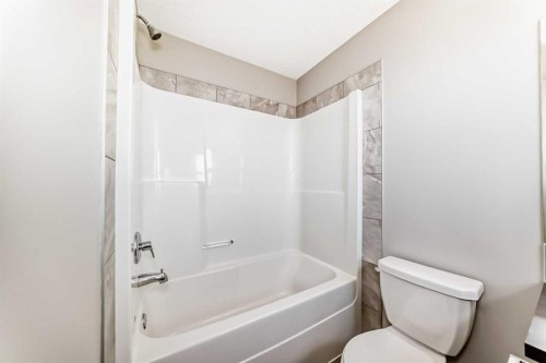 310 Legacy Village Way Se, Calgary, AB 