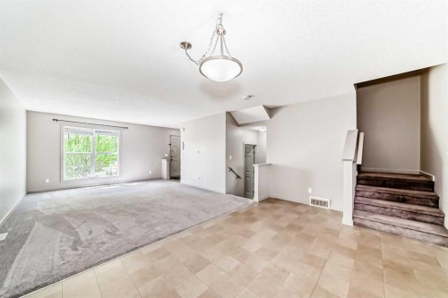 310 Legacy Village Way Se, Calgary, AB 