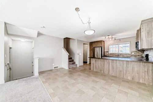 310 Legacy Village Way Se, Calgary, AB 