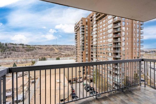 1002-145 Point Drive Nw, Calgary, AB 