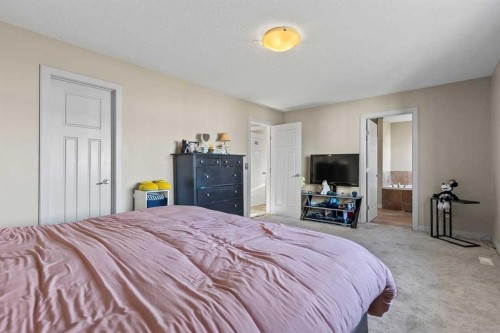 38 Everhollow Green Sw, Calgary, AB 