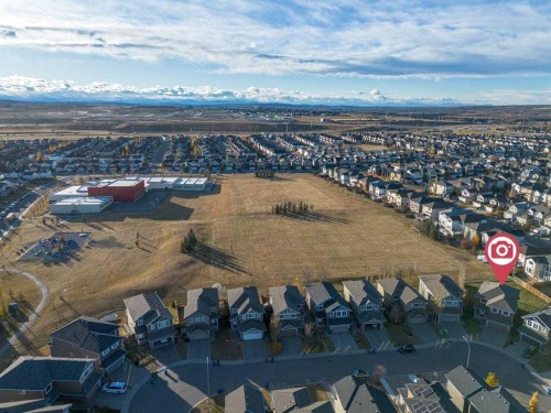 38 Everhollow Green Sw, Calgary, AB 