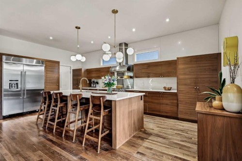 2330 7 Avenue Nw, Calgary, AB 